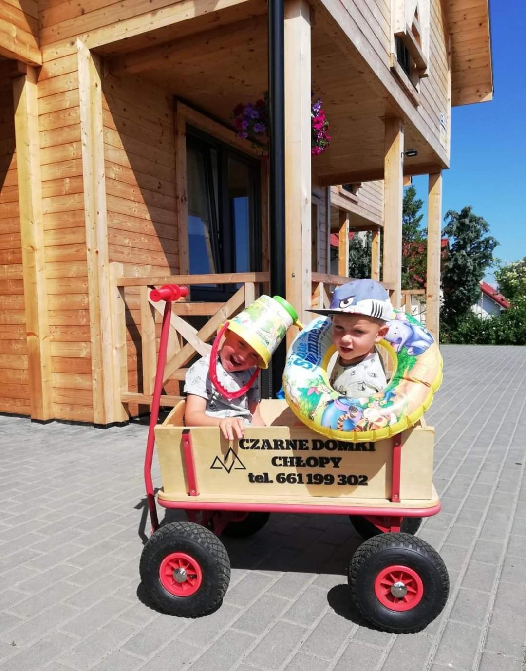 Czarne Domki Chłopy Exteriér fotografie